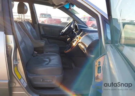 2000 Lexus Rx 300 from USA, damaged, VIN JT6HF10U3Y0115933